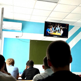 Специалисты Горбольницы провели встречи с юными анапчанами