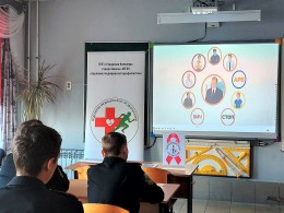Медики провели ряд мероприятий ко Всемирному дню борьбы со СПИДом Медики провели ряд мероприятий ко Всемирному дню борьбы со СПИДом